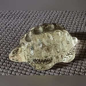 4.5 X 4.5 Solid Glass Turtle Peperweight Ornament Figurine Transparent
